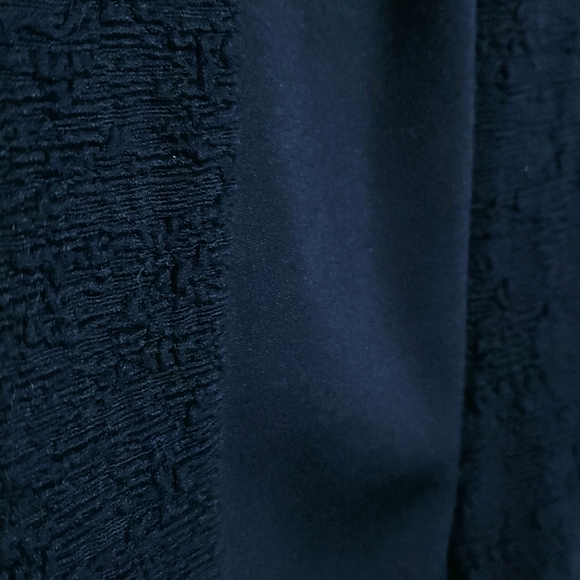 La Pina By David Helwani LaPina Cara Pencil Skirt in Black - Picture 5 of 12